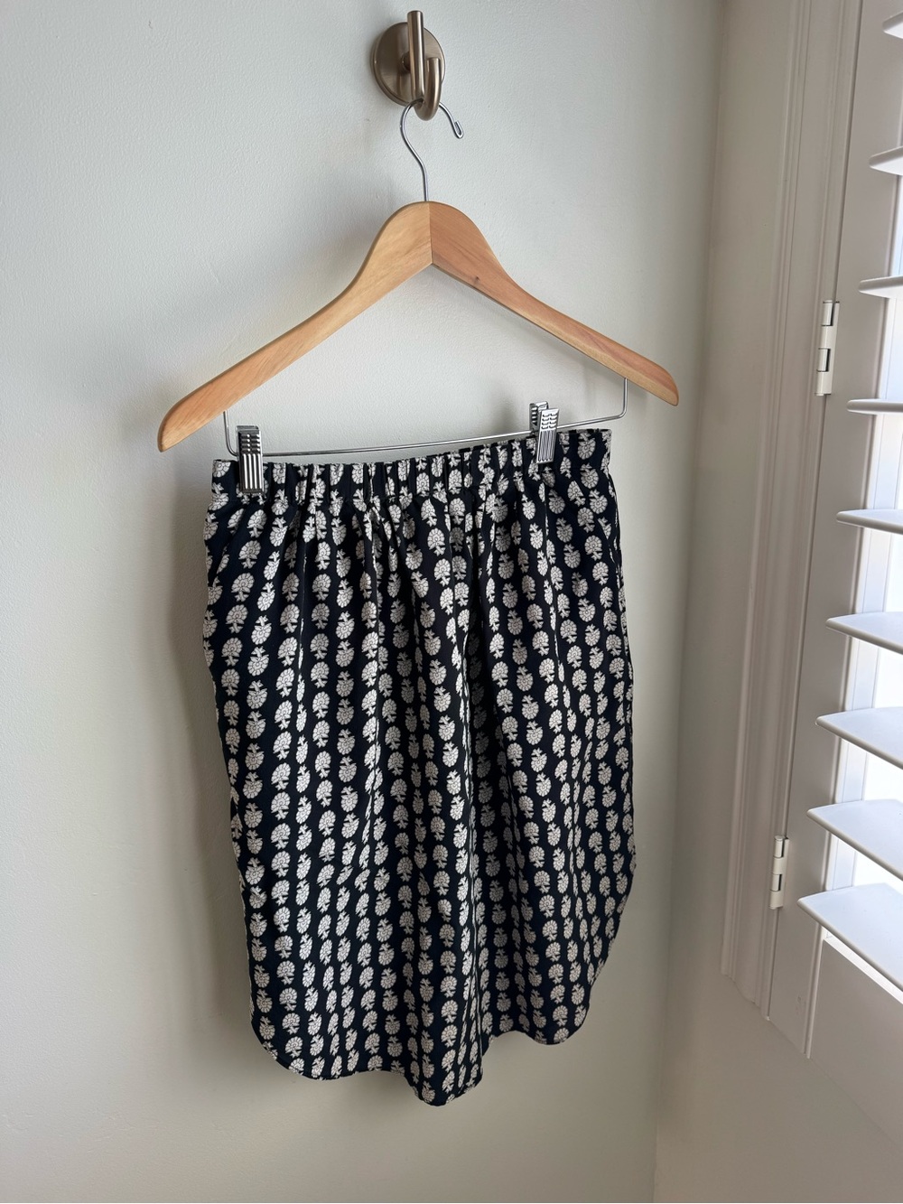 Madewell Black Midi Skirt with White Floral Print